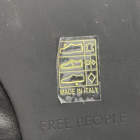 Free People Women’s Gemini Ballet Flats Black Leather Toe Charms Italy Size 9 - Picture 12 of 14